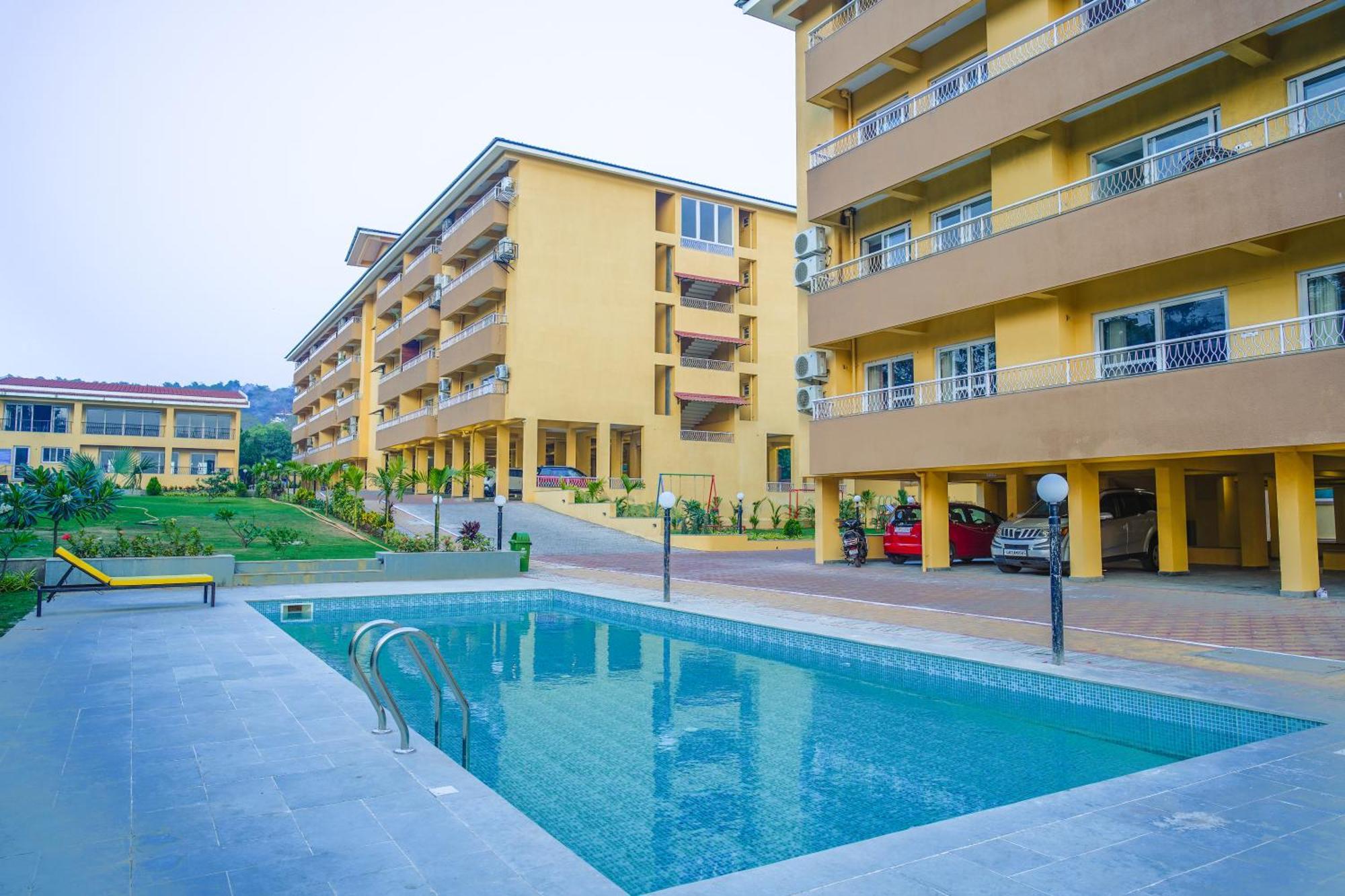 Alaya Stays 1 Bhk With Balcony & Pool - Veera Marina Кандолім Екстер'єр фото