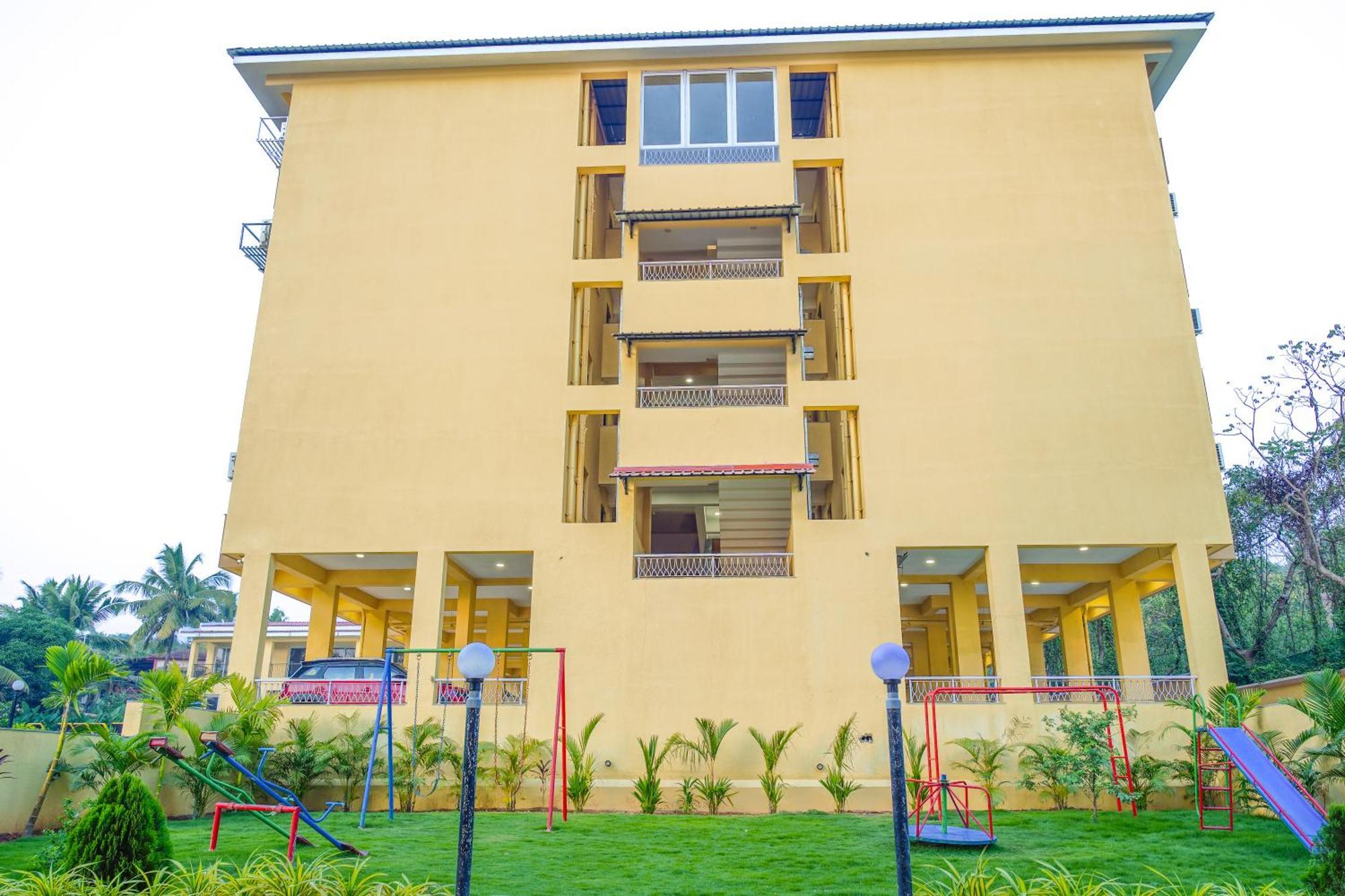 Alaya Stays 1 Bhk With Balcony & Pool - Veera Marina Кандолім Екстер'єр фото
