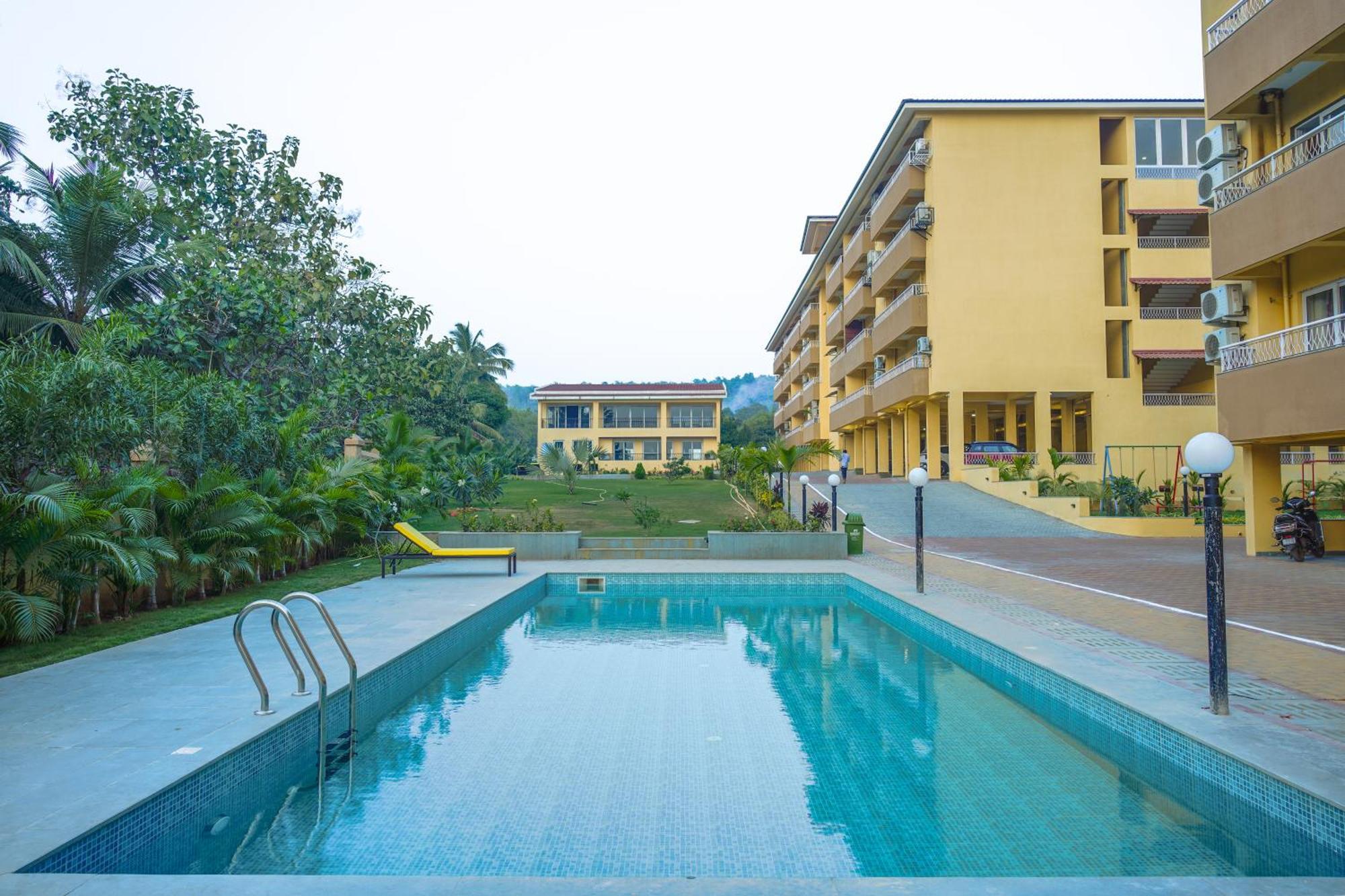 Alaya Stays 1 Bhk With Balcony & Pool - Veera Marina Кандолім Екстер'єр фото